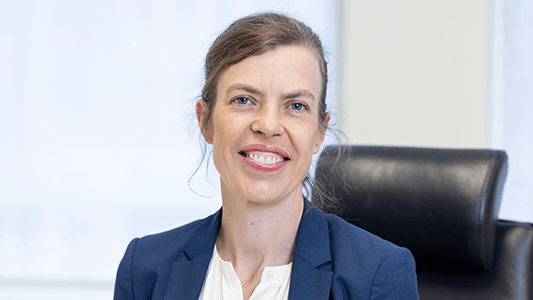 Miss Sarah McMahon, Orthopaedic Surgeon